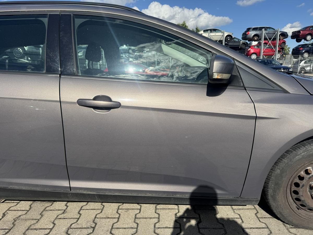 Ford Focus 3 original T&uuml;r vorn rechts Brisbane Braun 5-T&uuml;rer Rohbau Bj.2012